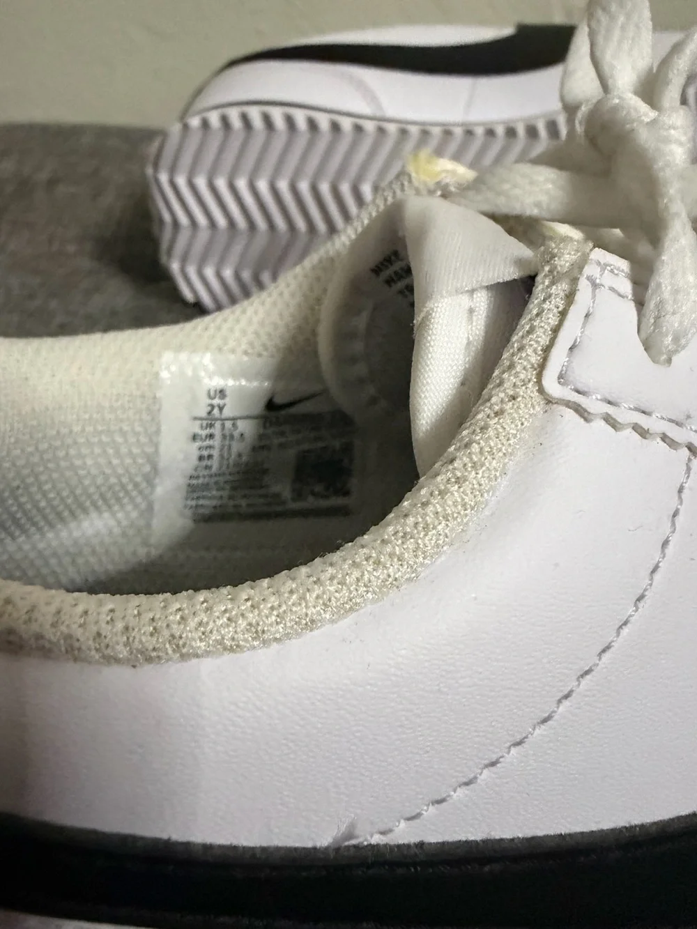 Nike Boy’s White and Black Retro Runner Sneakers